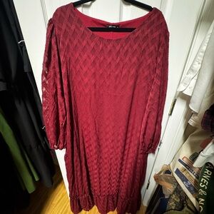 SHEIN Burgundy Long Sleeve Textured Midi Dress